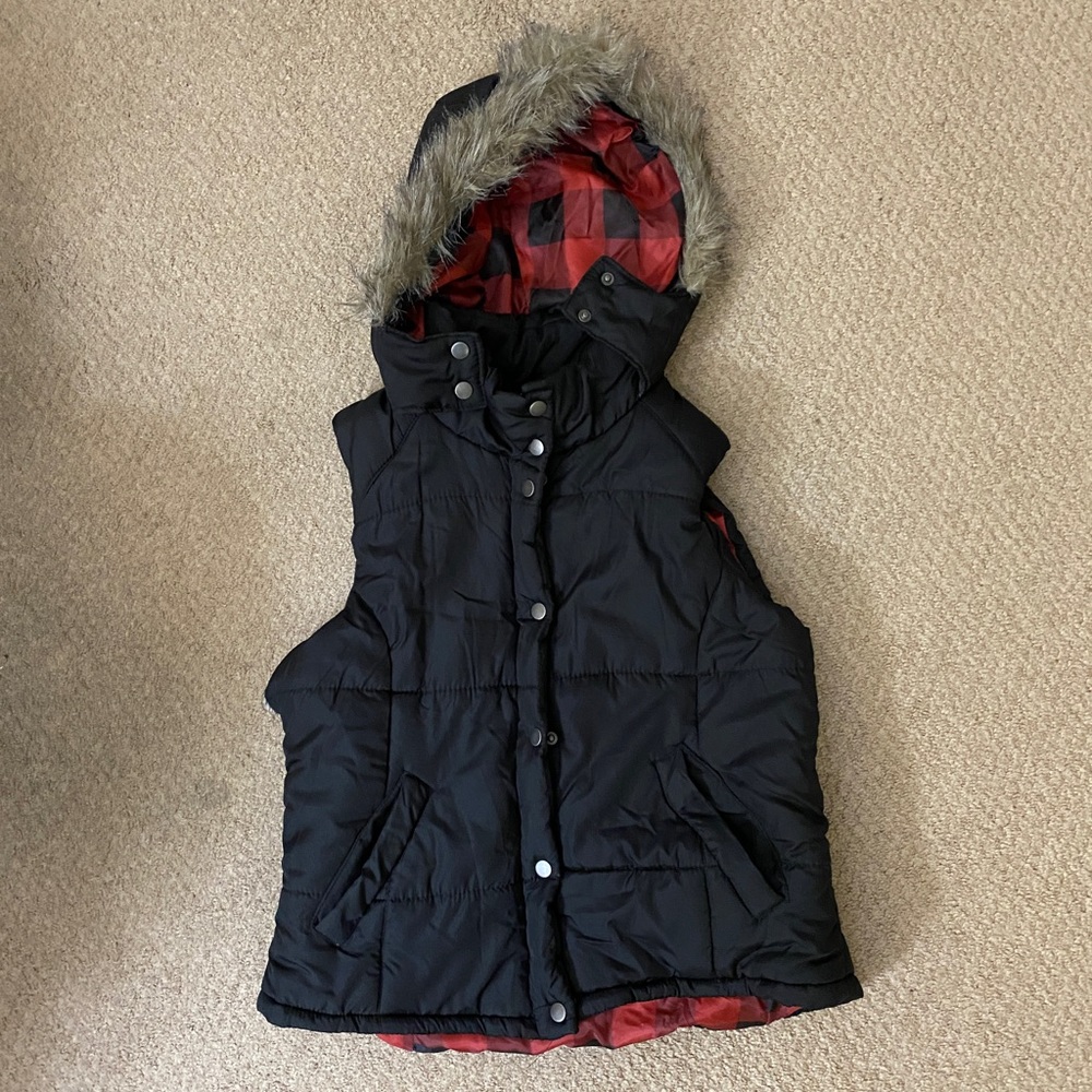 Bongo Unisex Children’s Black Puffer Vest- Extra Large